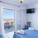 σειρήνες Ξενοδοχείο με διαμερίσματα 2*