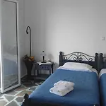σειρήνες Ξενοδοχείο με διαμερίσματα 2*